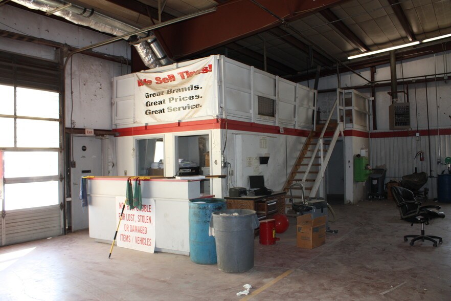 More Photos Of 3915 W Wall St, Midland Auto Dealership For Sale