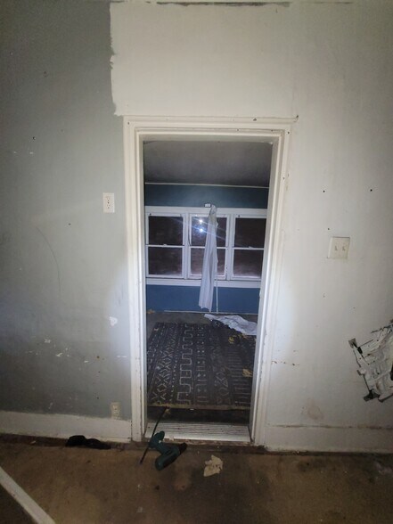 More Photos Of 1823 W 8th St, Muncie Multifamily For Sale
