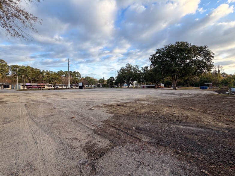 More Photos Of 3749 Ashley Phosphate Rd, North Charleston Land For Lease