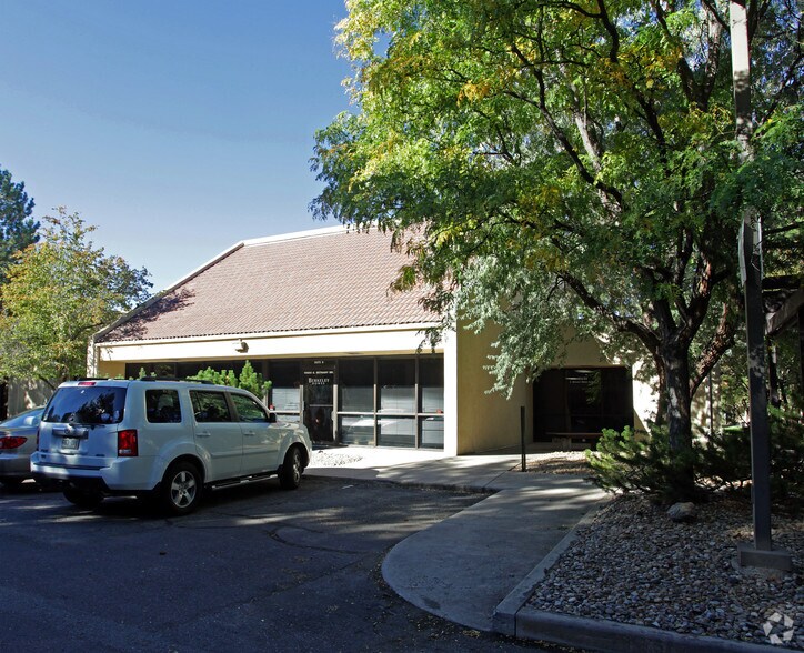 More Photos Of 10630 E Bethany Dr, Aurora Medical For Lease