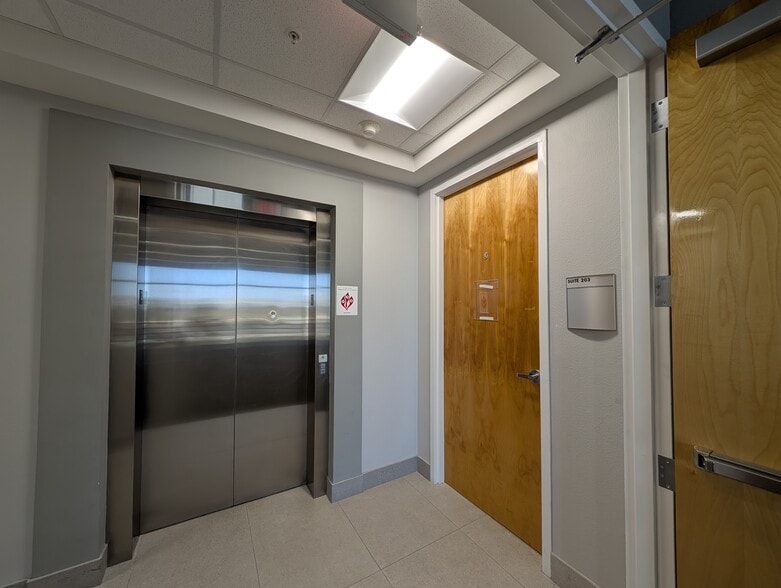 More Photos Of 1210 E Osceola Pky, Kissimmee Medical For Lease