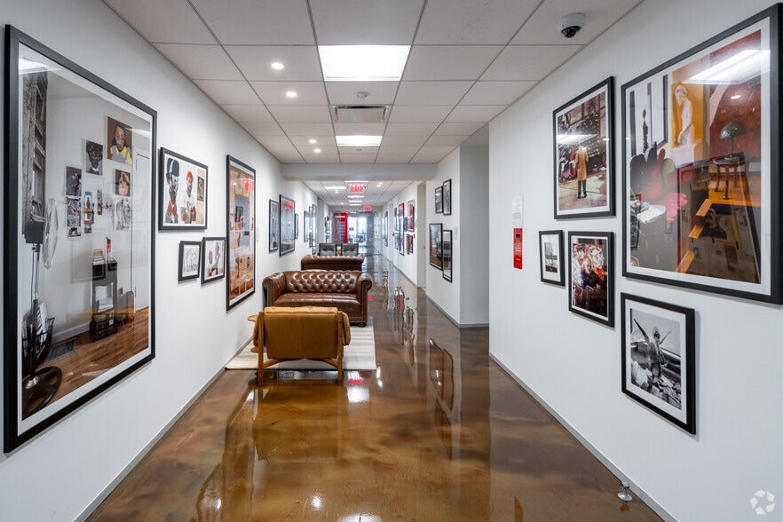 More Photos Of One World Trade Center, New York Coworking Space