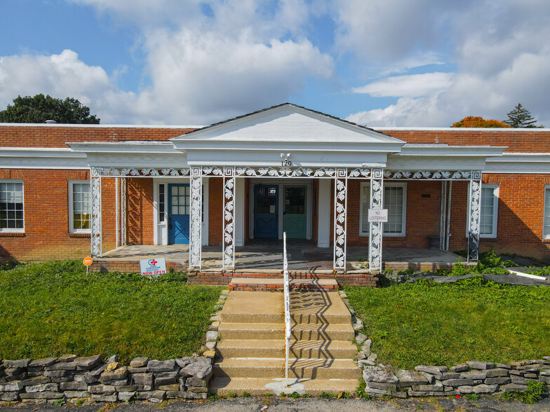 Primary Photo Of 120 Sturges Ave, Mansfield Medical For Lease