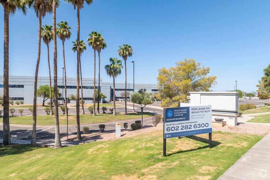 More Photos Of 3380 S Price Rd, Chandler Light Manufacturing For Lease