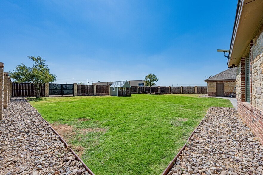 More Photos Of 4012 E County Road 63, Midland Specialty For Sale