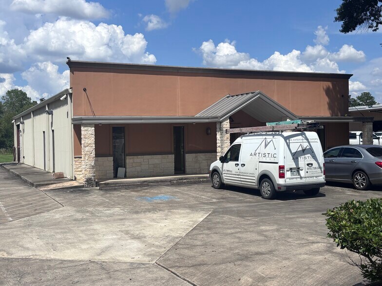 More Photos Of 10450 Cossey Rd, Houston Industrial For Sale