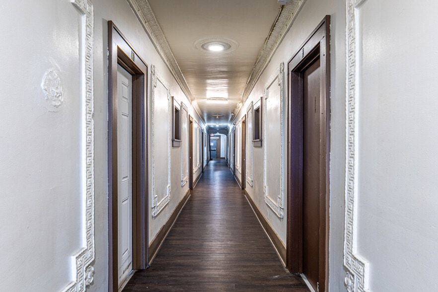 More Photos Of 312 Lake Ave, Rochester Apartments For Sale