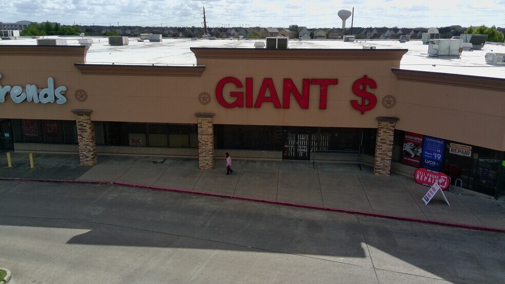 More Photos Of 14485 Bellaire Blvd, Houston Storefront For Lease