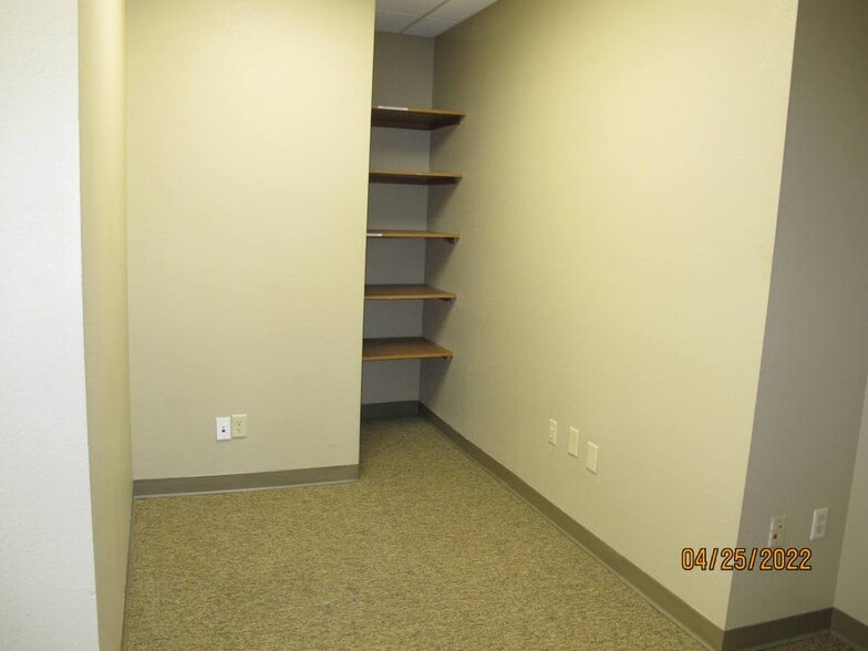 More Photos Of 4502 35th St, Orlando Office Residential For Lease