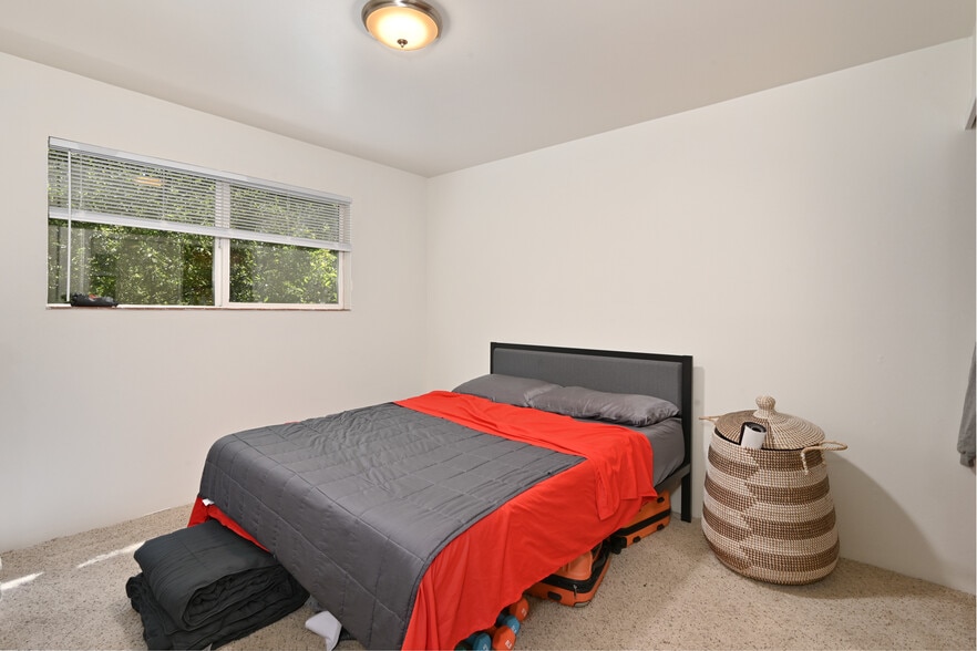 More Photos Of 525 E Roy St, Seattle Apartments For Sale