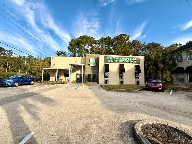 More Photos Of 2801 St Johns Bluff Rd, Jacksonville Medical For Lease