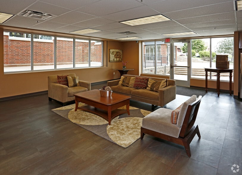 More Photos Of 12700 Nicollet Ave, Burnsville Apartments For Lease