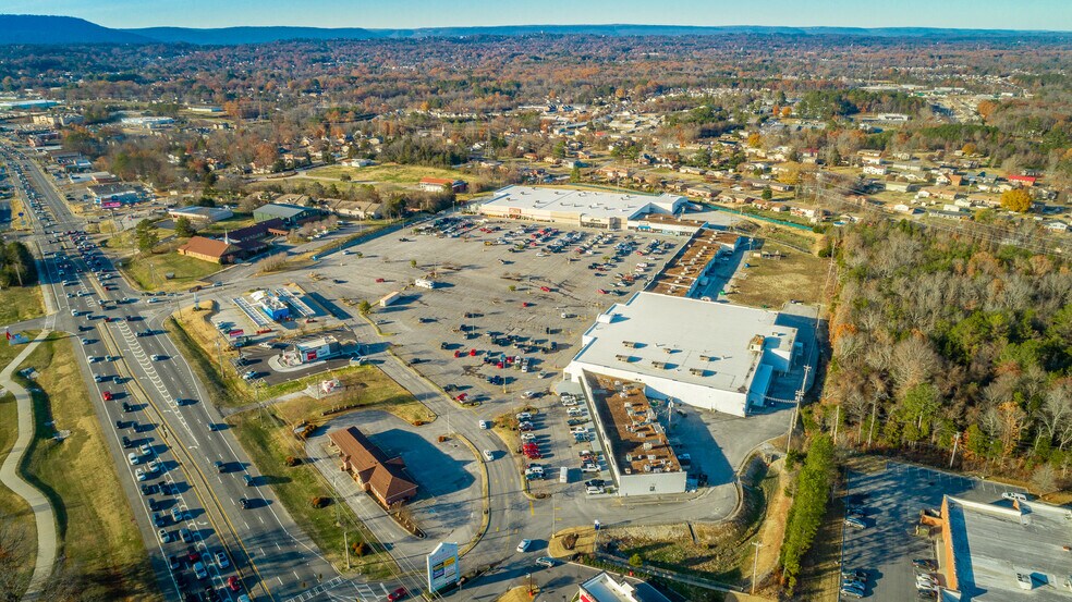 More Photos Of 1785-1801 Battlefield Pky, Fort Oglethorpe Unknown For Lease