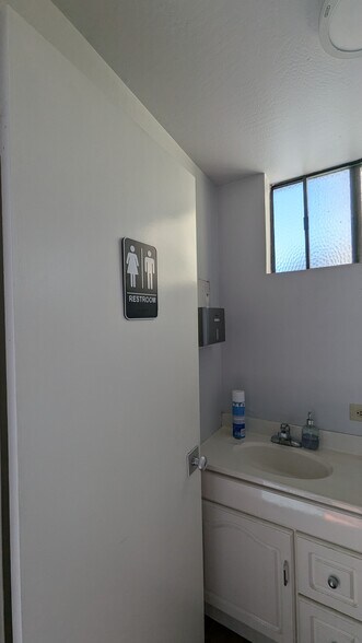 More Photos Of 363-369 13th St, Oakland Office For Lease