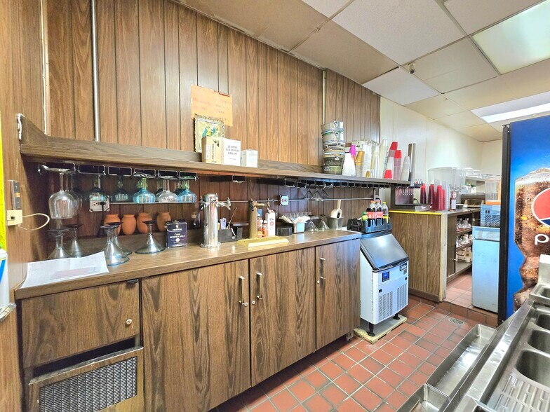 More Photos Of 3139 N Central Ave, Chicago General Retail For Sale