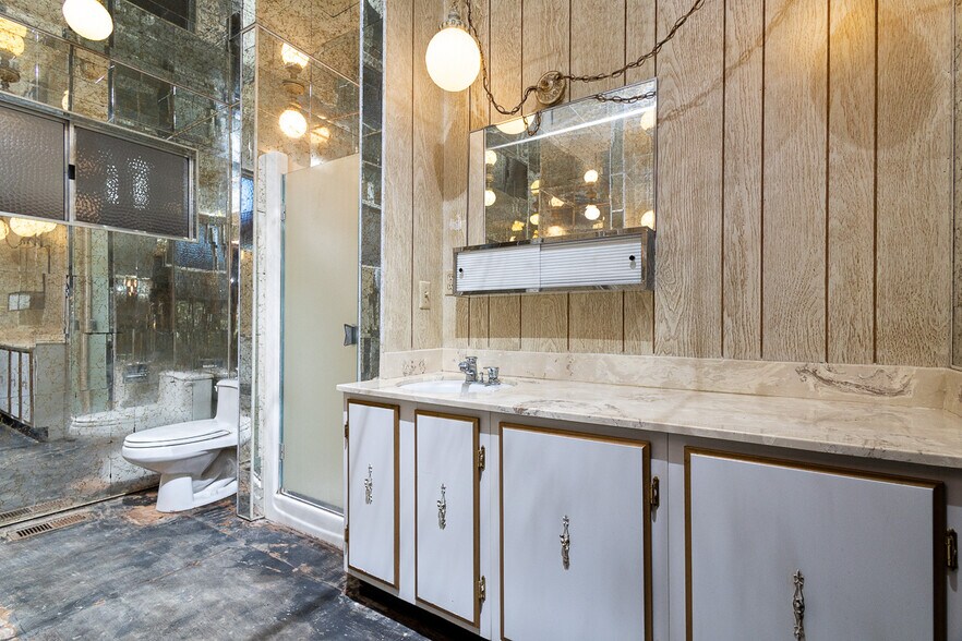 More Photos Of 6433 Mother Lode Dr, Placerville Office For Sale