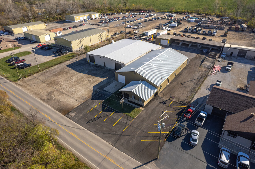 Primary Photo Of 1091 Stimmel Rd, Columbus Manufacturing For Lease