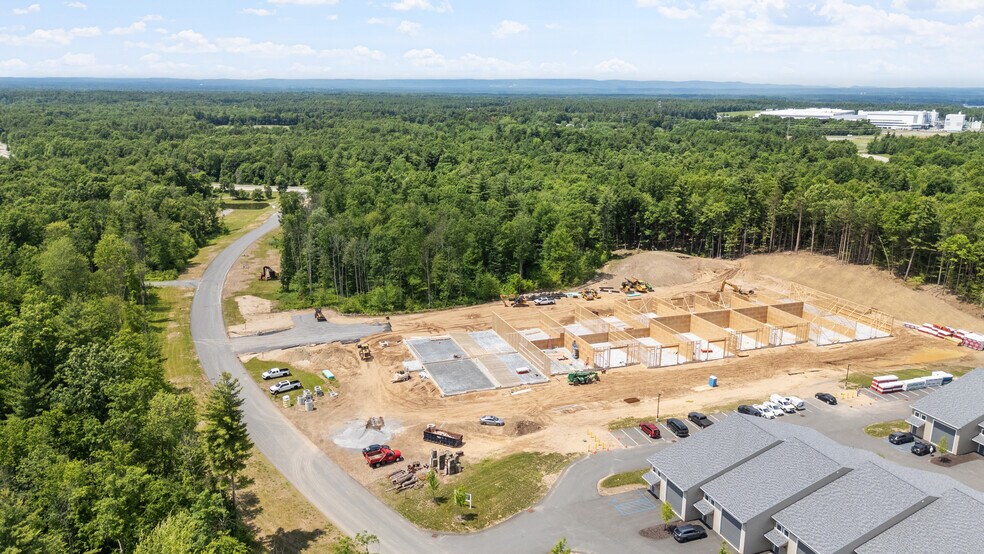 More Photos Of 10 Shenandoah Drive dr, Saratoga Springs Industrial For Lease
