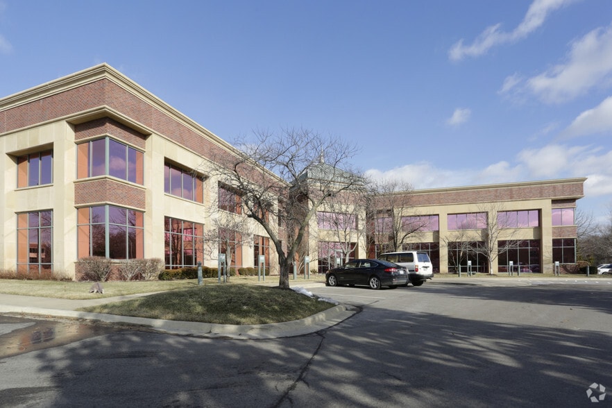 More Photos Of 3401 College Blvd, Leawood Office For Lease