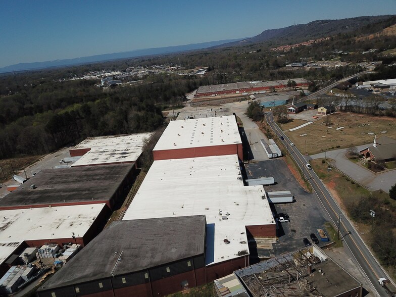 More Photos Of 712 Worley Rd, Greenville Warehouse For Sale