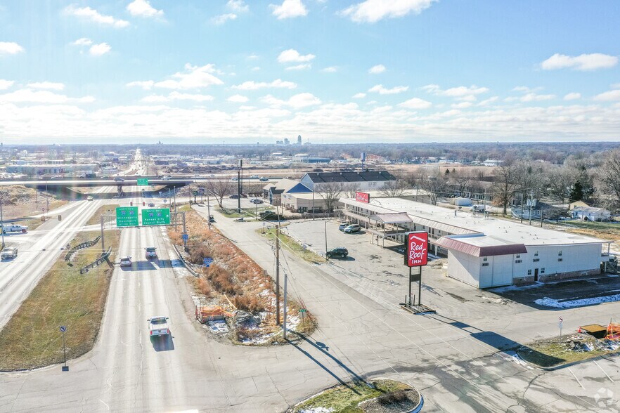 More Photos Of 5020 NE 14th St, Des Moines Hotel For Sale