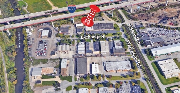 More Photos Of 7600 Exchange St, Valley View Manufacturing For Lease