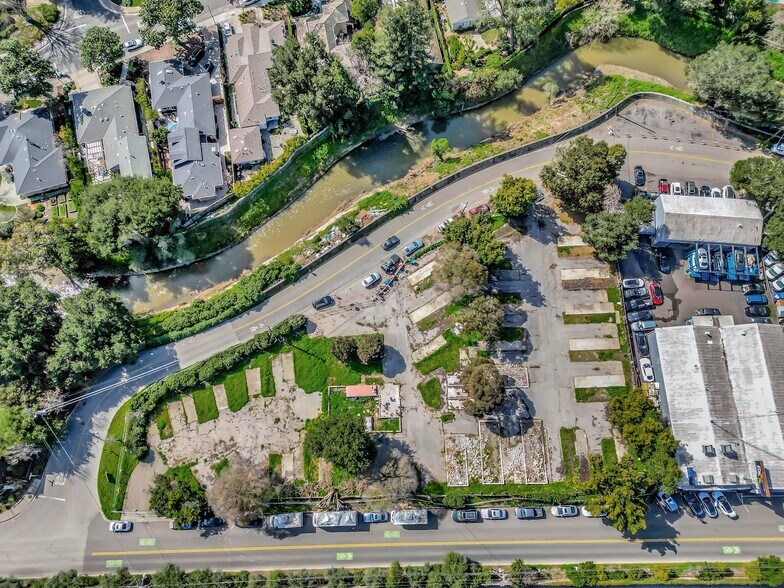 More Photos Of 1893 Woodland Ave, East Palo Alto Land For Sale