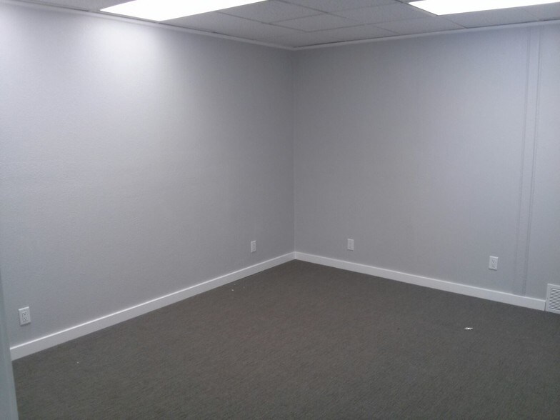 More Photos Of 707 24th St, Ogden Office For Sale