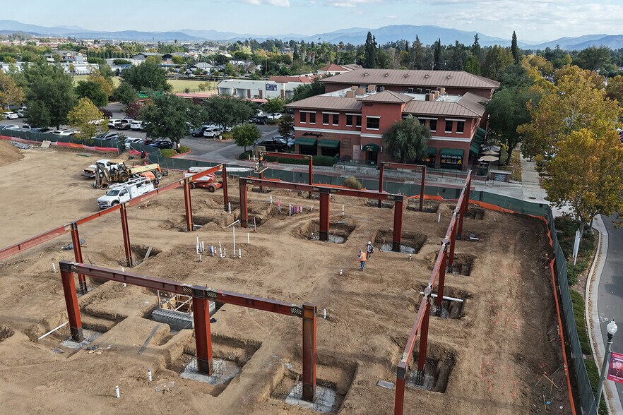 More Photos Of SEC Kalmia St, Murrieta Apartments For Lease