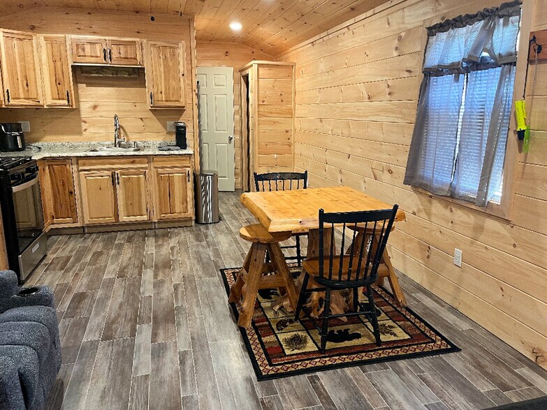 More Photos Of 20 McCarthy Rd, Brushton Apartments For Sale