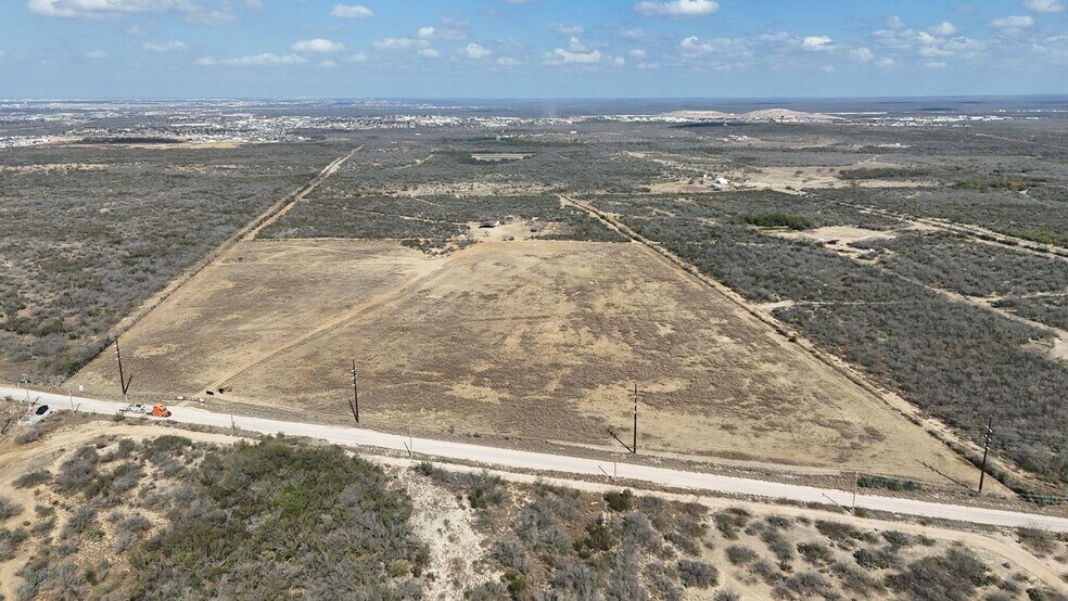 Primary Photo Of 4382 Wormser rd, Laredo Land For Lease