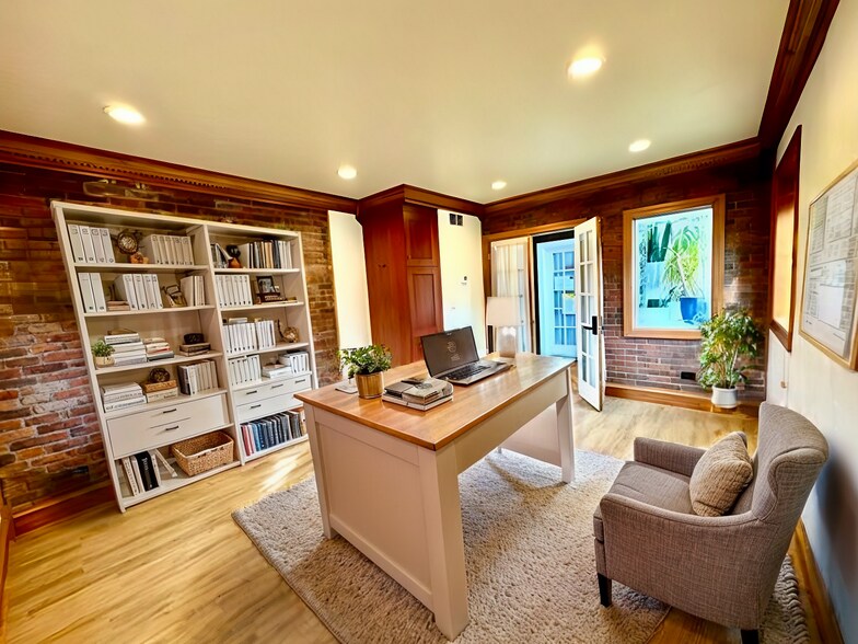 More Photos Of 410 S Lincoln Ave, Steamboat Springs Office For Lease
