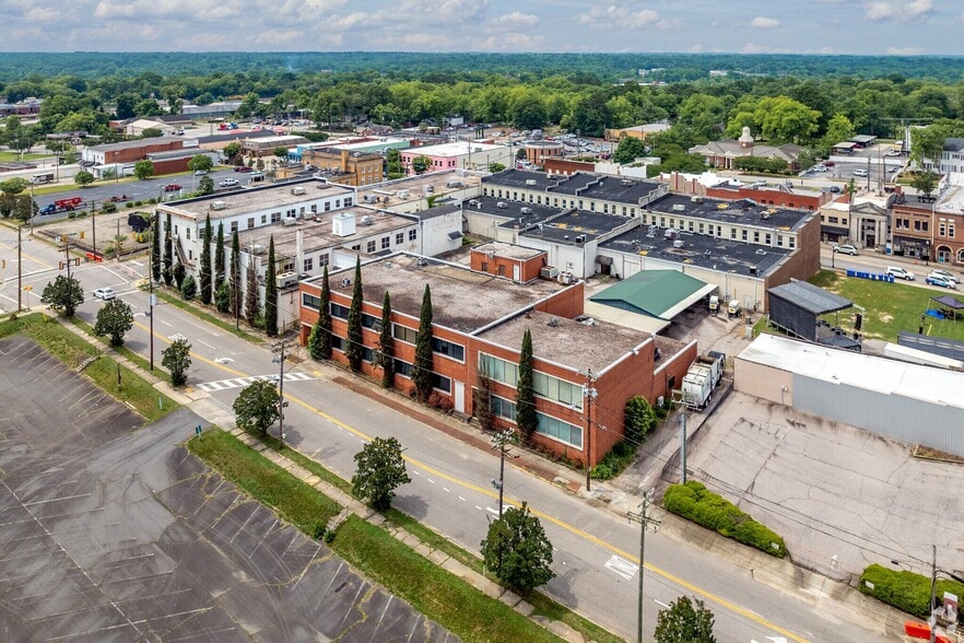 More Photos Of 210 S White St, Lancaster General Retail For Sale