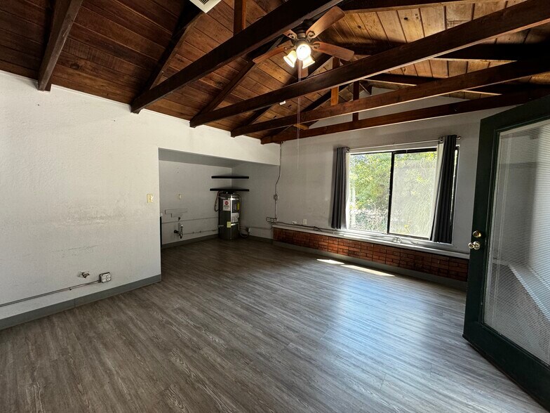 More Photos Of 16632 Highway 116, Guerneville Restaurant For Lease