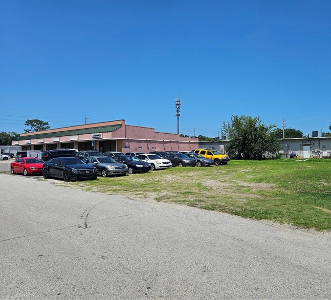 More Photos Of , Jacksonville General Retail For Sale