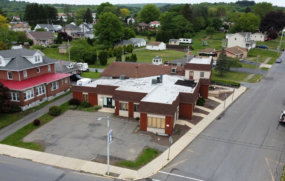 More Photos Of 204 8th st, Lehighton Medical For Sale