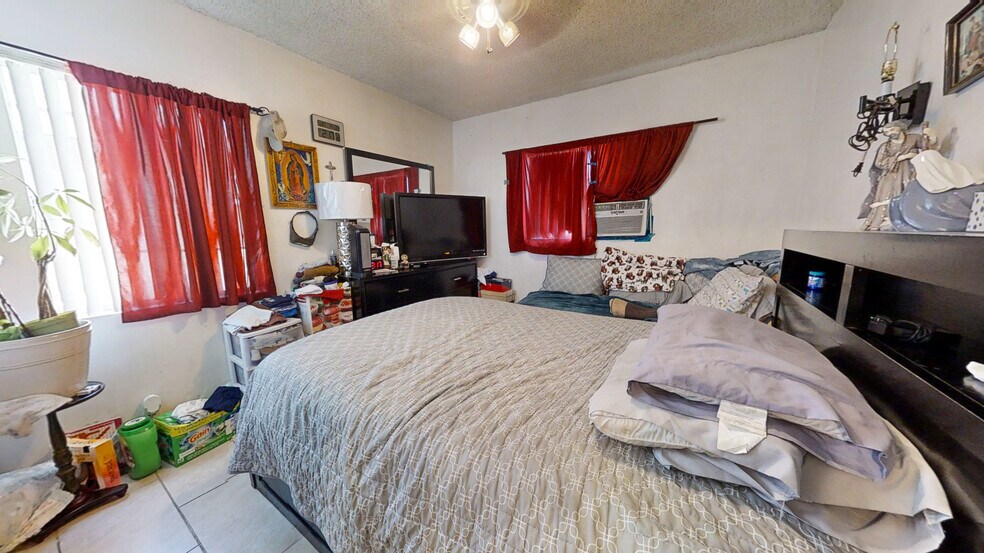 More Photos Of 13226 Paxton St, Pacoima Apartments For Sale