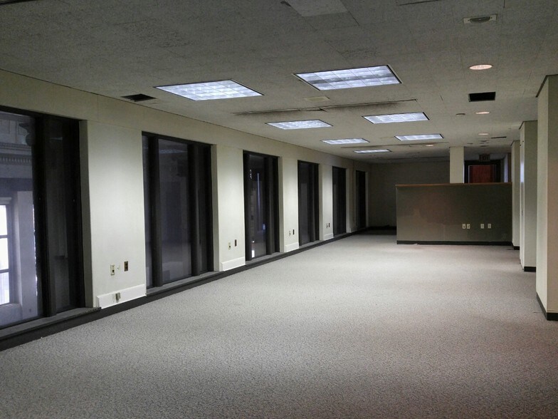 More Photos Of 45 Church St, New Haven Bank For Lease