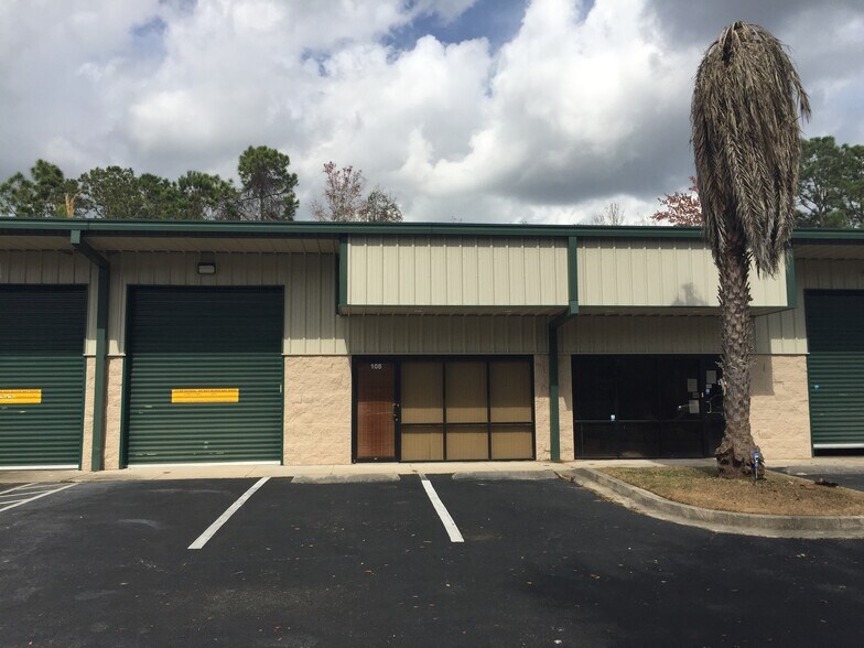 More Photos Of 8725 Youngerman Ct, Jacksonville Warehouse For Sale