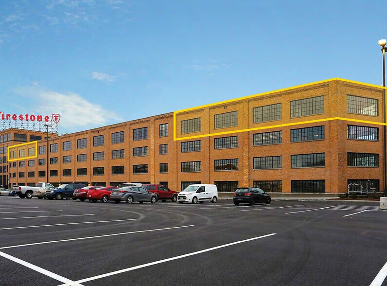 Primary Photo Of 1180 S Main St, Akron Medical For Lease