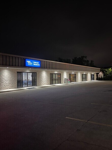 More Photos Of 3006 Mount Vernon Rd, Hurricane Office Residential For Sale