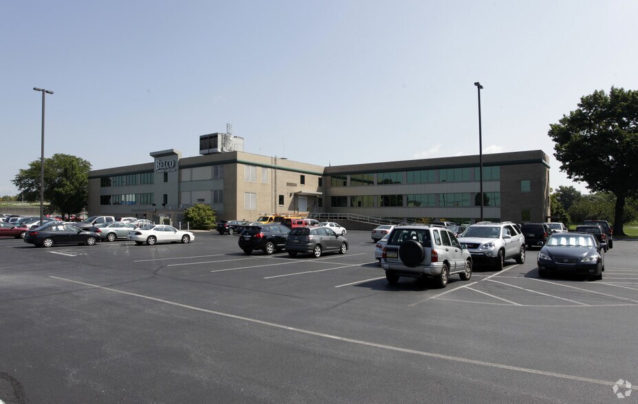 More Photos Of 449 Eisenhower Blvd, Harrisburg Office For Lease