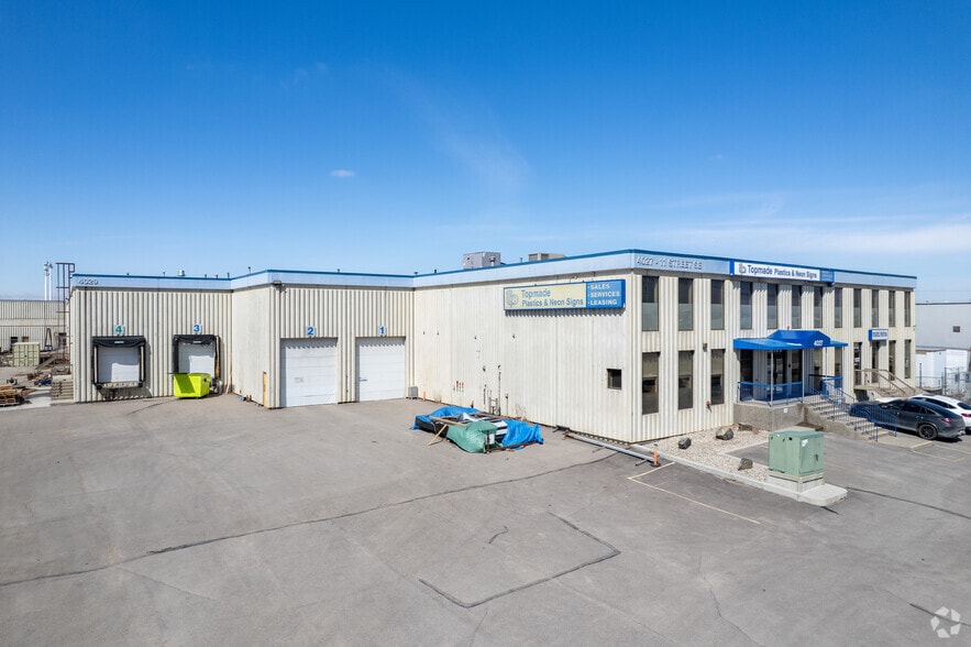 Primary Photo Of 4029 SE 11 St, Calgary Warehouse For Lease