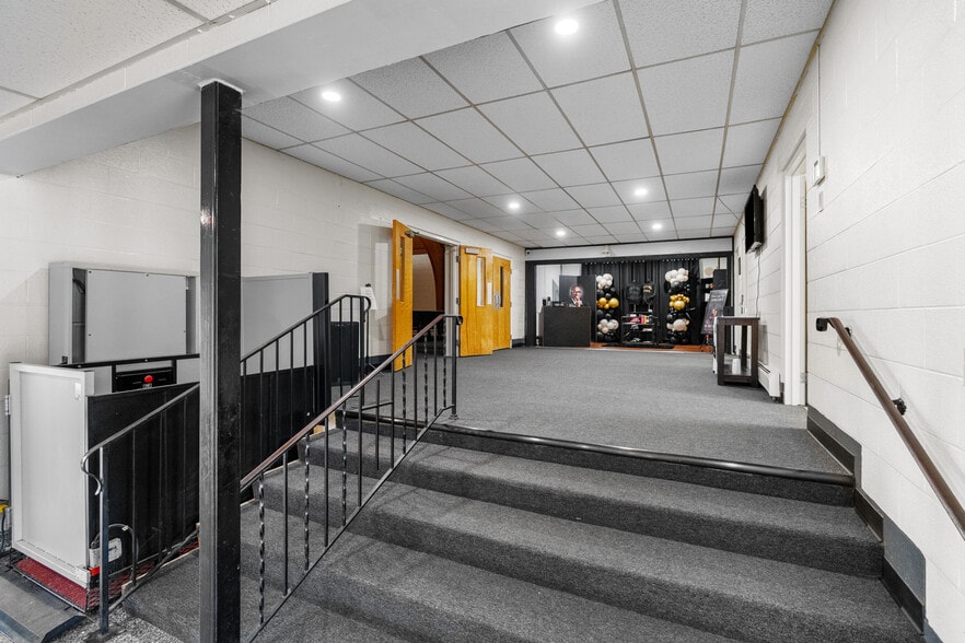More Photos Of 6202 Dupont St, Flint Religious Facility For Sale