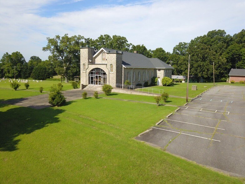 1225 Oak Grove Church Clover Hill Rd, Casar, NC 28020 Religious