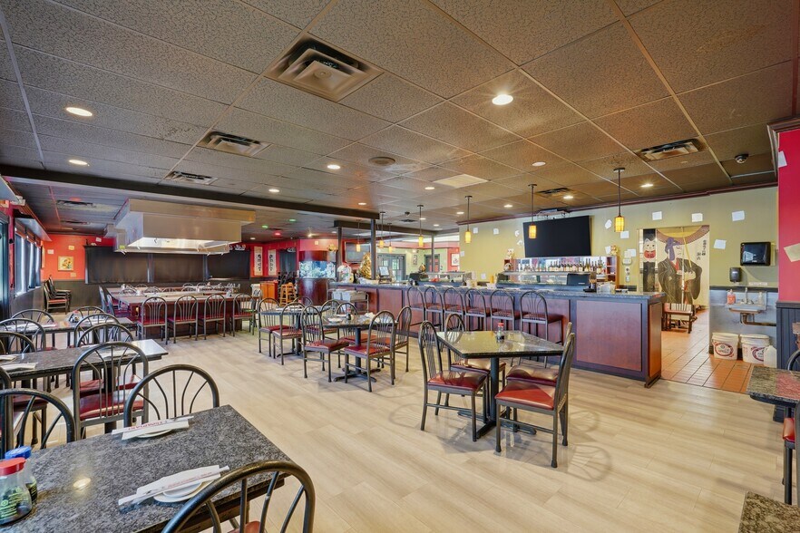 More Photos Of 72 N 850 E, Lehi Restaurant For Sale