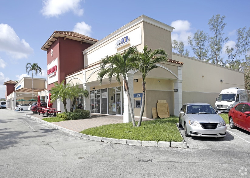 More Photos Of 13130-13302 Biscayne Blvd, North Miami General Retail For Lease