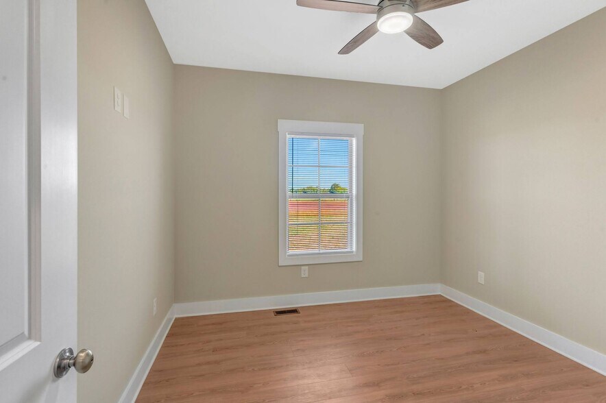 More Photos Of , Lafayette Specialty For Sale