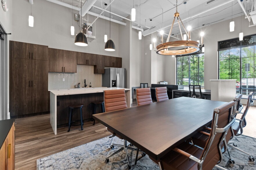 More Photos Of 201 N Church St, Mooresville Apartments For Sale