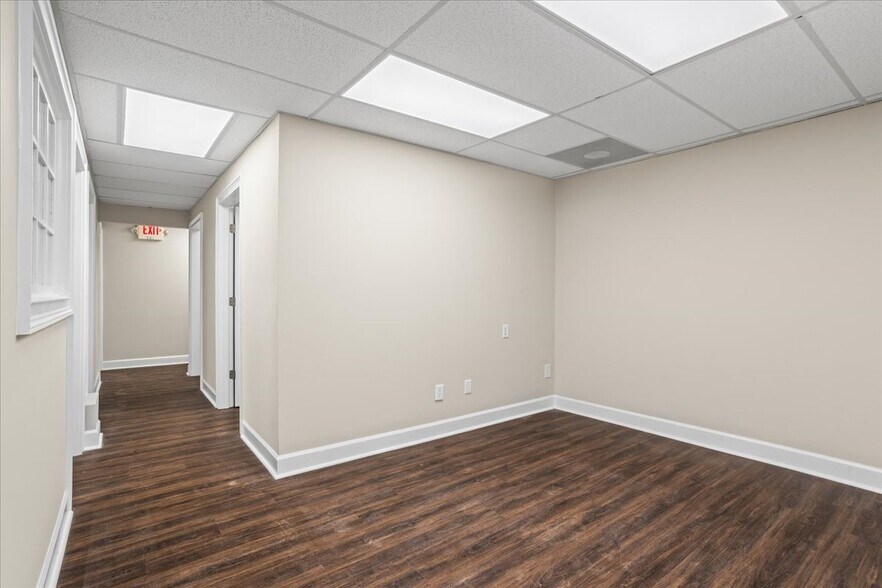 More Photos Of 889 Commerce Dr Sw, Conyers Loft Creative Space For Sale